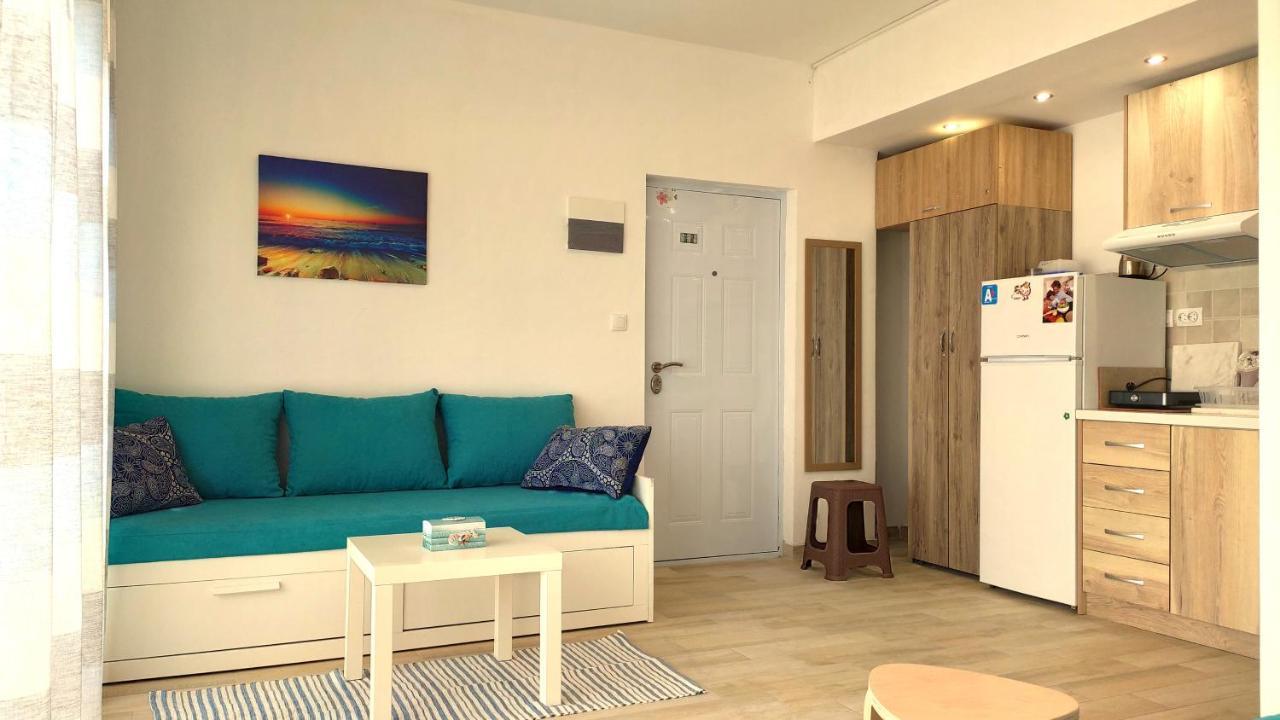 Sea Star Apartments Kallikratia Nea Kallikrateia Екстериор снимка