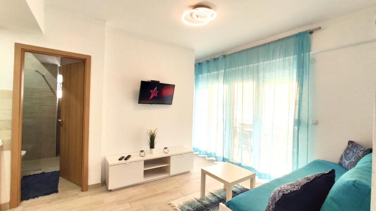 Sea Star Apartments Kallikratia Nea Kallikrateia Екстериор снимка
