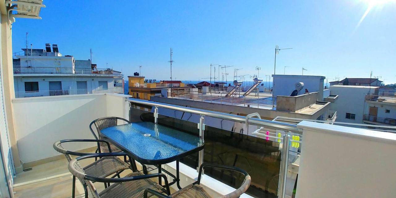 Sea Star Apartments Kallikratia Nea Kallikrateia Екстериор снимка