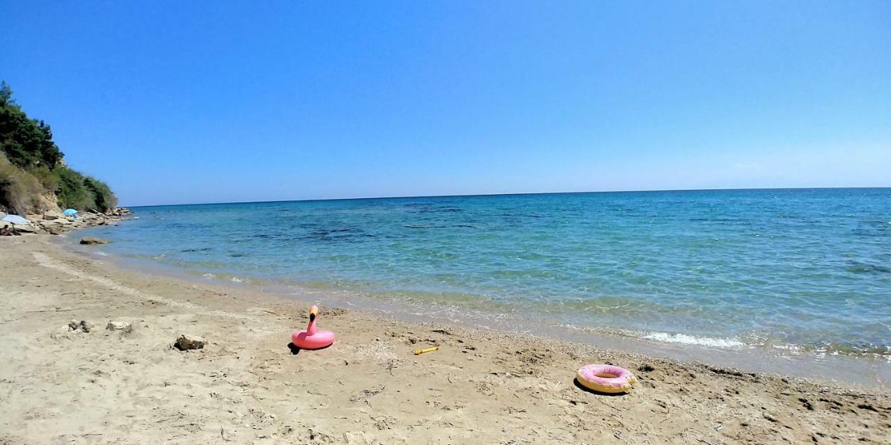 Sea Star Apartments Kallikratia Nea Kallikrateia Екстериор снимка